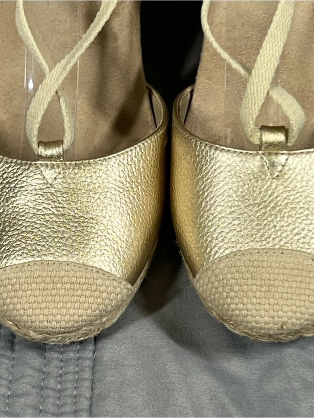 VIONIC Aruba Calypso Gold Wedge Sandals Womens Size 7.5 Leather Espadrille Shoes